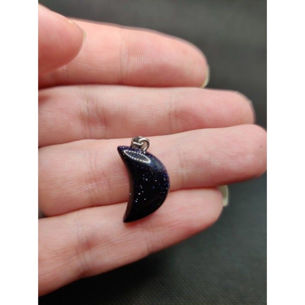 Sparkling Blue Sandstone Pendant